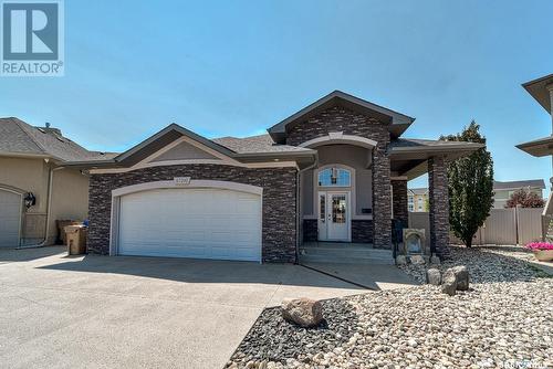 5729 Devine Place, Regina, SK - Outdoor