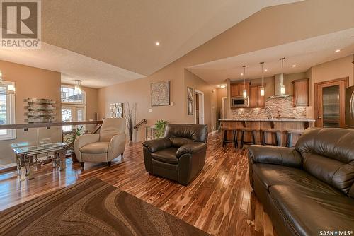 5729 Devine Place, Regina, SK - Indoor Photo Showing Living Room