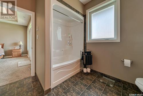 5729 Devine Place, Regina, SK - Indoor Photo Showing Bathroom