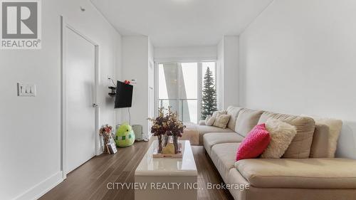 3208 - 20 Shore Breeze Drive, Toronto (Mimico), ON - Indoor Photo Showing Living Room