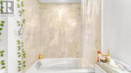 3208 - 20 Shore Breeze Drive, Toronto (Mimico), ON - Indoor Photo Showing Bathroom