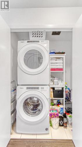 3208 - 20 Shore Breeze Drive, Toronto (Mimico), ON - Indoor Photo Showing Laundry Room