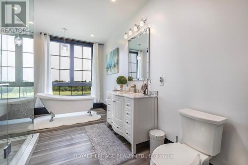 3655 Hancock Road, Clarington, ON - Indoor Photo Showing Bathroom