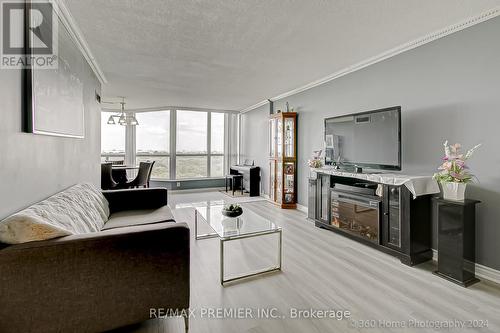 605 - 3 Rowntree Road, Toronto (Mount Olive-Silverstone-Jamestown), ON - Indoor Photo Showing Living Room