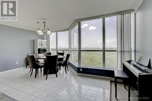 605 - 3 Rowntree Road, Toronto (Mount Olive-Silverstone-Jamestown), ON - Indoor Photo Showing Dining Room