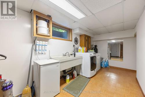 51 Idlewood Drive, Springwater (Midhurst), ON - Indoor Photo Showing Laundry Room