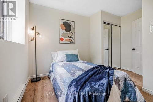 2 Highview Trail, Brampton, ON - Indoor Photo Showing Bedroom