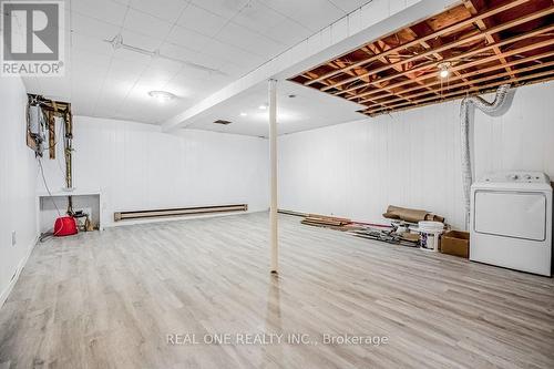 2 Highview Trail, Brampton, ON - Indoor Photo Showing Laundry Room