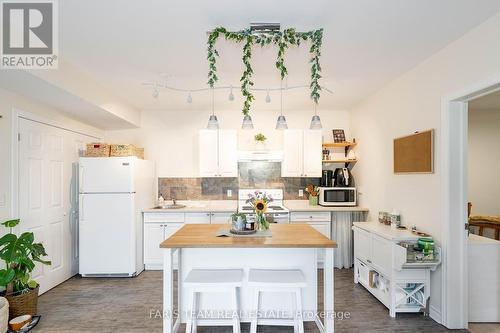 107 Revell Street, Gravenhurst, ON - Indoor Photo Showing Other Room