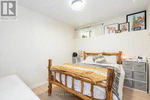 107 Revell Street, Gravenhurst, ON - Indoor Photo Showing Bedroom