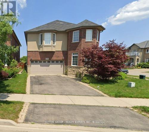 127 Galileo Drive, Hamilton (Lakeshore), ON - Outdoor