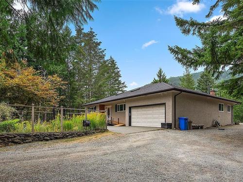 2731 Weeks Rd, Shawnigan Lake, BC 