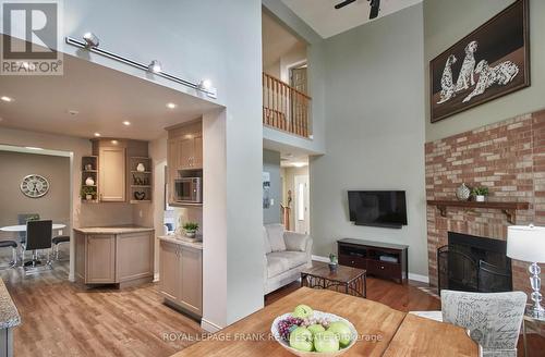 32 Faircomb Crescent, Clarington (Courtice), ON - Indoor Photo Showing Living Room With Fireplace