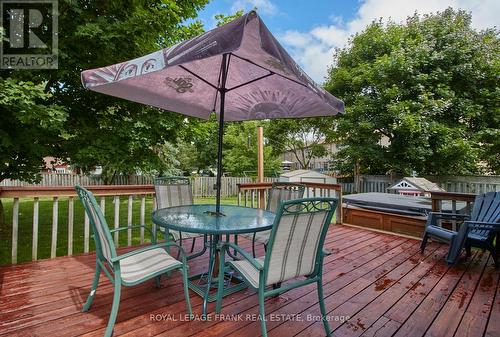 32 Faircomb Crescent, Clarington (Courtice), ON - Outdoor With Deck Patio Veranda