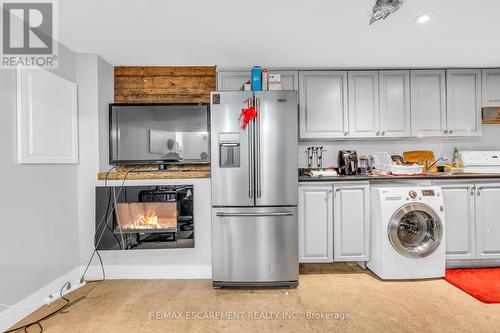 26 Melbourne Street, Hamilton (Kirkendall), ON - Indoor Photo Showing Laundry Room