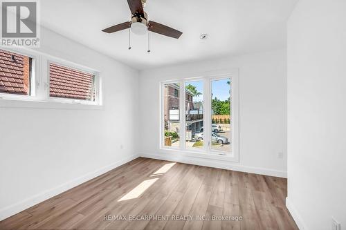 26 Melbourne Street, Hamilton (Kirkendall), ON - Indoor Photo Showing Other Room