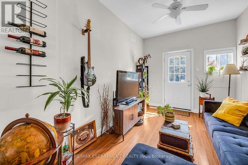 26 Melbourne Street, Hamilton, ON - Indoor