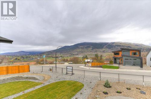 309 Arrowleaf Rise, Coldstream, BC - Outdoor