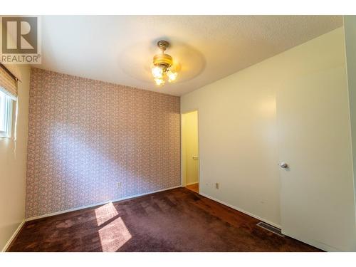 2505 Thornber Street, Summerland, BC - Indoor Photo Showing Other Room