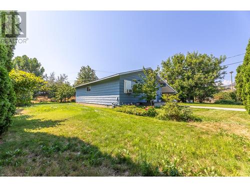 2505 Thornber Street, Summerland, BC - Outdoor