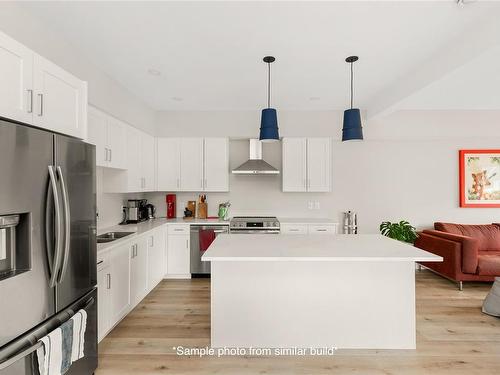 662 Sanderson Rd, Ladysmith, BC - Indoor Photo Showing Kitchen