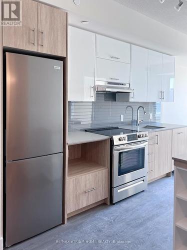 607 - 188 Fairview Mall Drive, Toronto (Don Valley Village), ON - Indoor Photo Showing Kitchen With Stainless Steel Kitchen