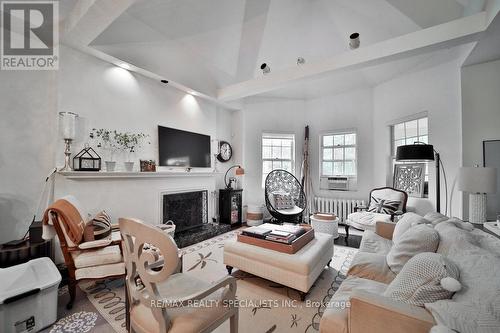 494 Summerhill Avenue, Toronto (Rosedale-Moore Park), ON - Indoor Photo Showing Living Room With Fireplace