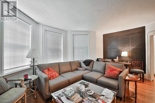 494 Summerhill Avenue, Toronto (Rosedale-Moore Park), ON - Indoor Photo Showing Living Room