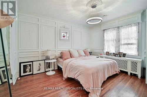 29 Whitehall Road, Toronto (Rosedale-Moore Park), ON - Indoor Photo Showing Bedroom