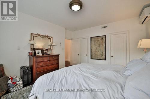 29 Whitehall Road, Toronto (Rosedale-Moore Park), ON - Indoor Photo Showing Bedroom