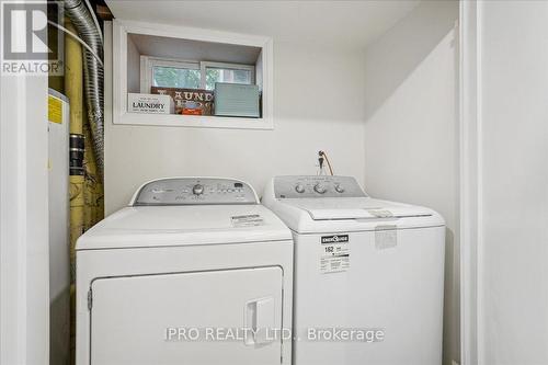 38 Fairwood Place W, Burlington (Bayview), ON - Indoor Photo Showing Laundry Room