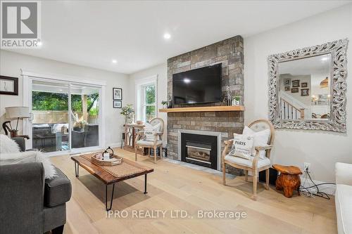 38 Fairwood Place W, Burlington (Bayview), ON - Indoor Photo Showing Living Room With Fireplace