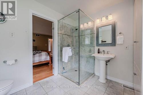 7568 Marden Road, Guelph/Eramosa, ON - Indoor Photo Showing Bathroom