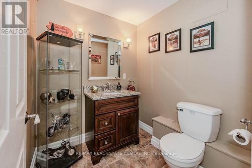 7568 Marden Road, Guelph/Eramosa, ON - Indoor Photo Showing Bathroom