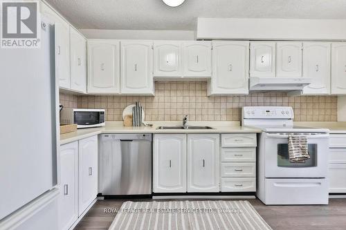 1706 - 375 King Street N, Waterloo, ON - Indoor Photo Showing Kitchen With Double Sink