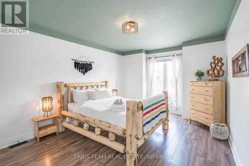 109 Revell Street, Gravenhurst, ON - Indoor Photo Showing Bedroom