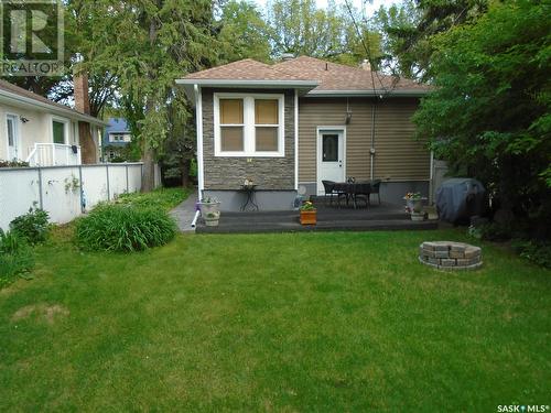 2958 Rae Street, Regina, SK - Outdoor