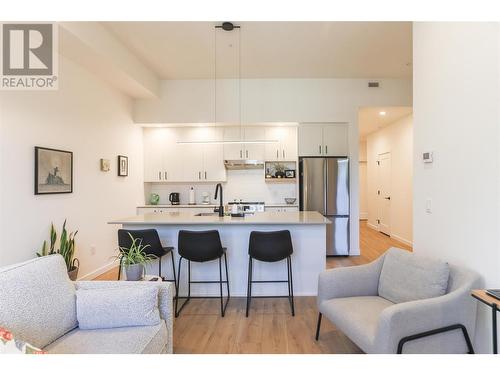 660 Cawston Avenue N Unit# 105, Kelowna, BC - Indoor