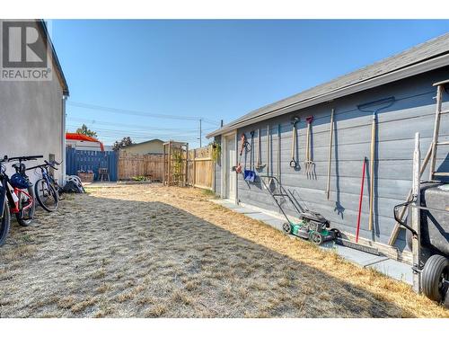 669 Van Horne Street, Penticton, BC - Outdoor