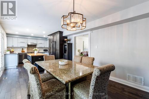 2336 Proudfoot Trail, Oakville, ON - Indoor Photo Showing Dining Room