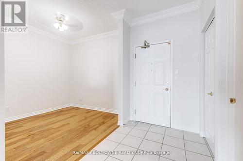 305 - 5194 Lakeshore Road, Burlington (Appleby), ON - Indoor Photo Showing Other Room