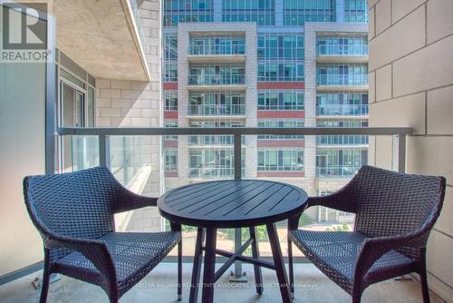 321 - 270 Lakeshore Road W, Mississauga, ON - Outdoor