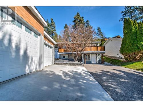 655 Clifton Road S, Kelowna, BC - Outdoor