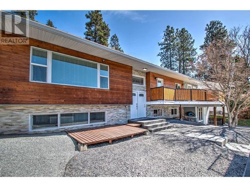 655 Clifton Road S, Kelowna, BC - Outdoor