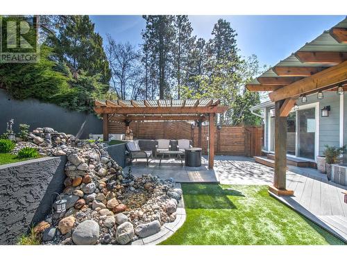 655 Clifton Road S, Kelowna, BC - Outdoor