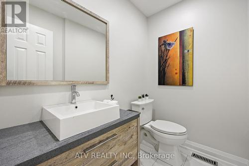 6 Bluewater Court, Toronto (Mimico), ON - Indoor Photo Showing Bathroom