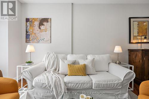 6 Bluewater Court, Toronto (Mimico), ON - Indoor Photo Showing Bedroom