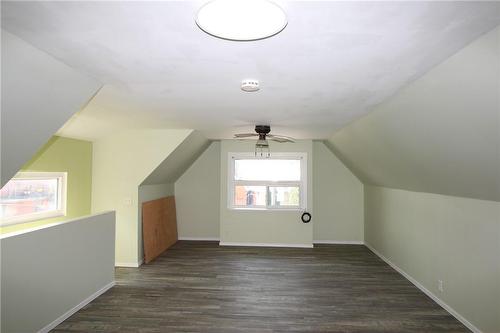 701 Wilson Street, Hamilton, ON - Indoor Photo Showing Other Room