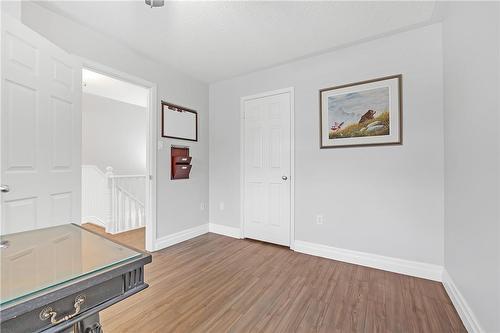 2107 Country Club Drive, Burlington, ON - Indoor Photo Showing Other Room