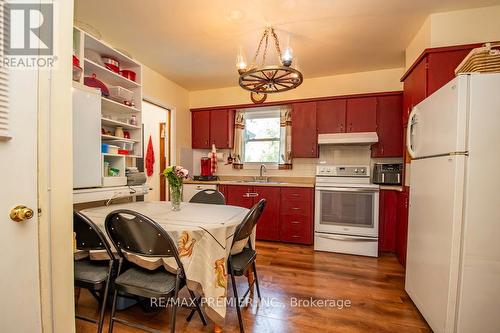 2704 Television Road, Douro-Dummer, ON - Indoor Photo Showing Kitchen